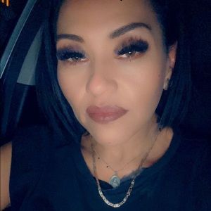 Meet your Posher, Frances